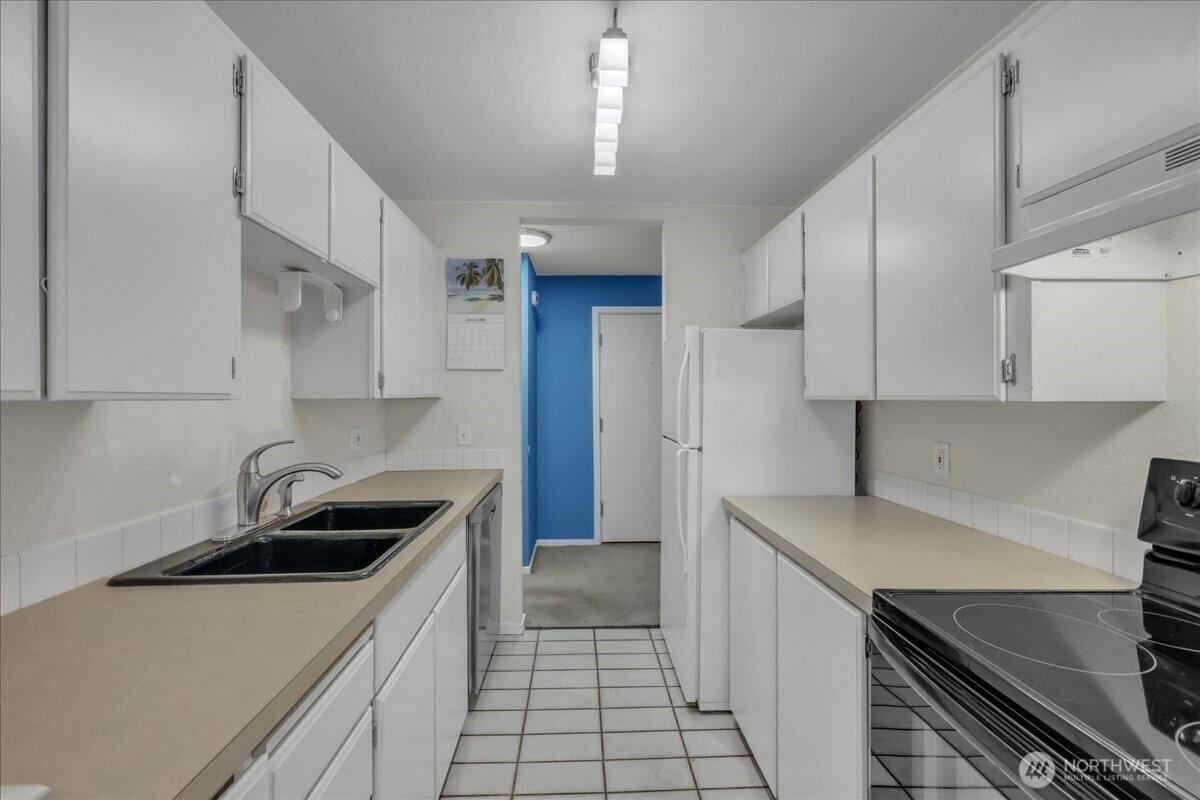 Ne 9th Pl, Bellevue, WA 98005