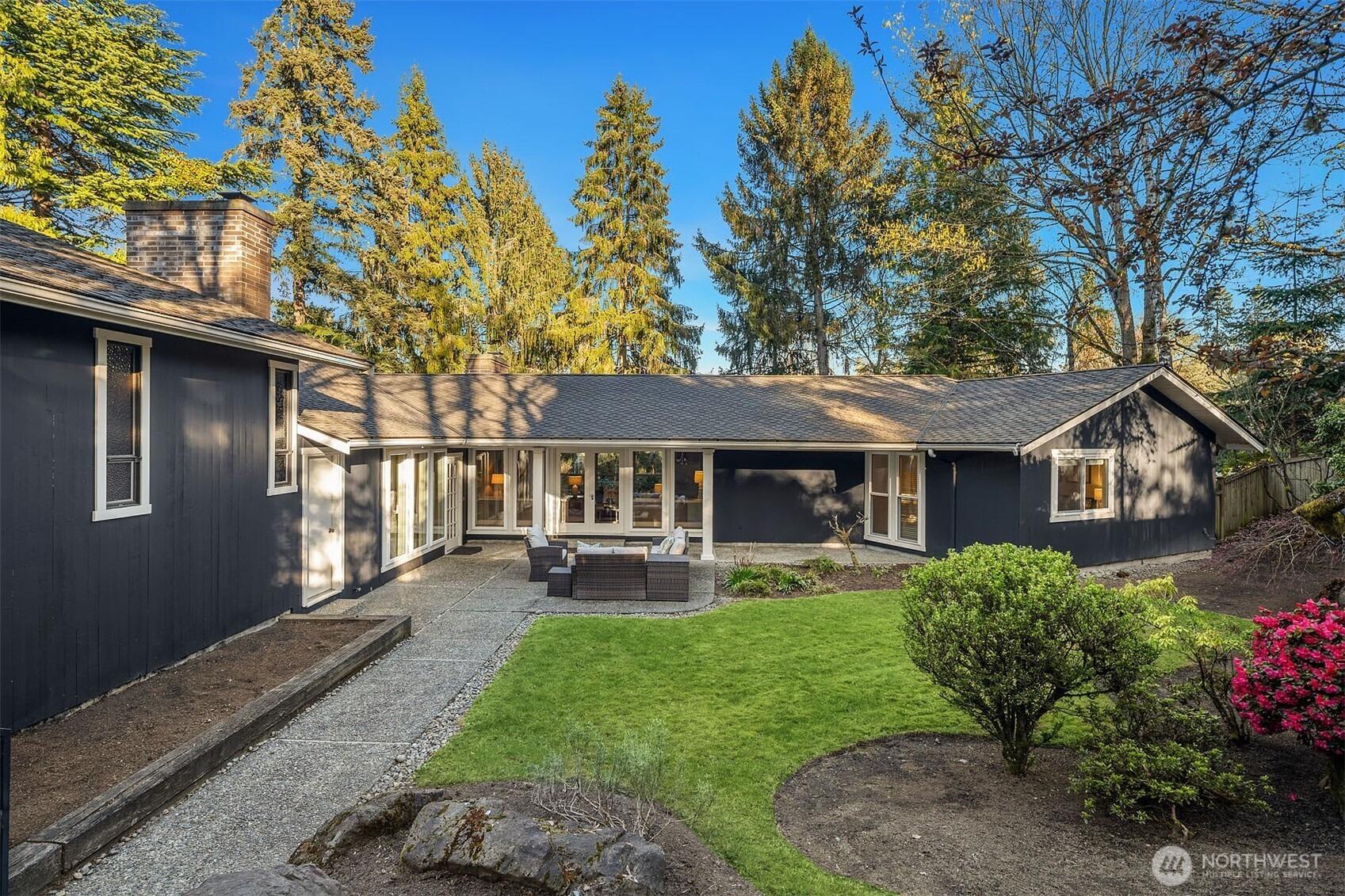 77th Ave Ne, Medina, WA 98039