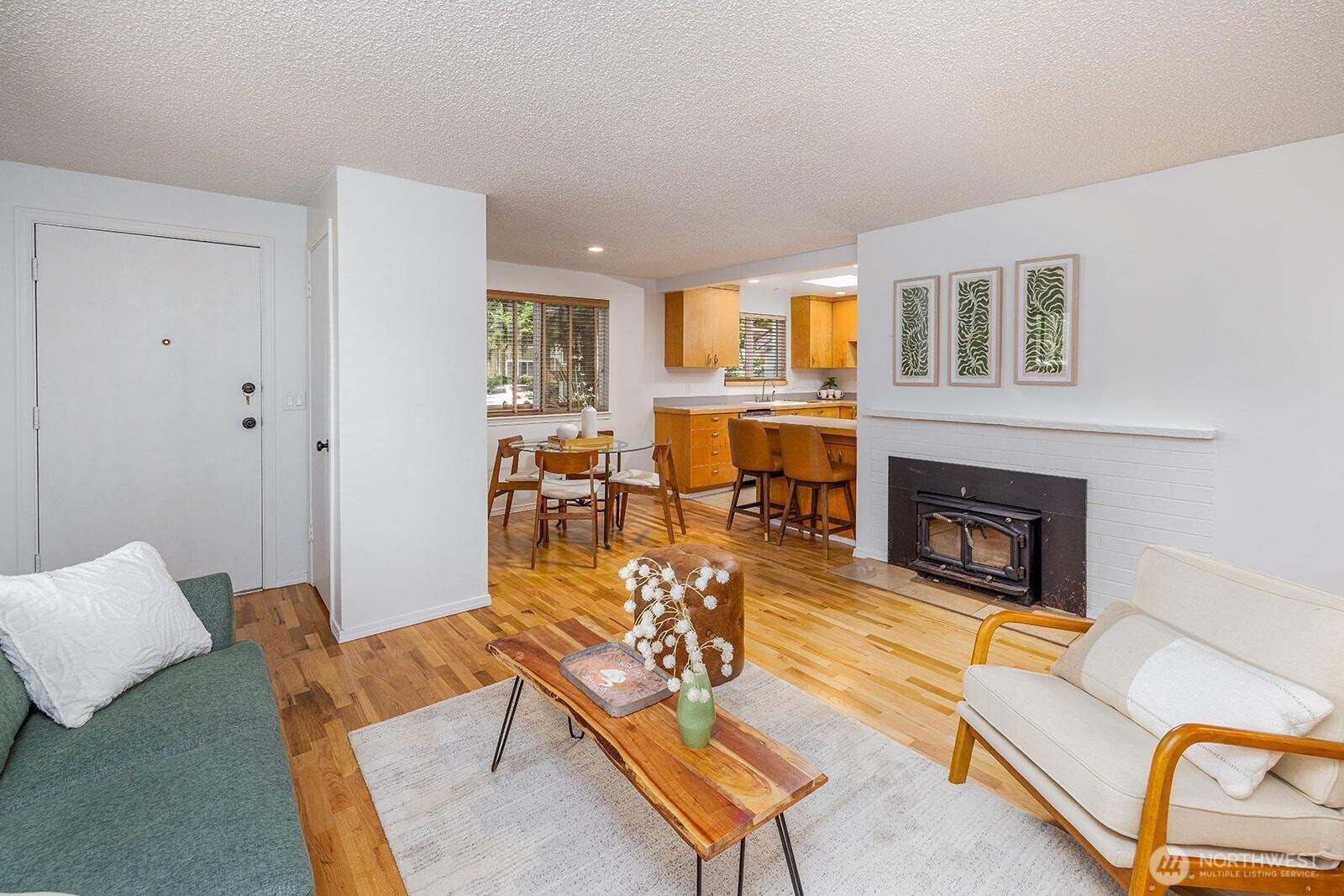 Stone Ave N, Seattle, WA 98133