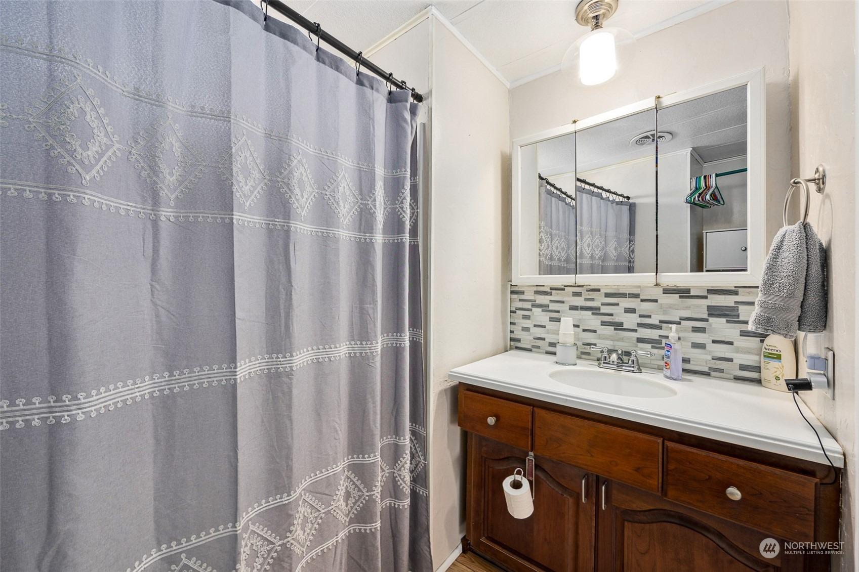 61st St E, Puyallup, WA 98372