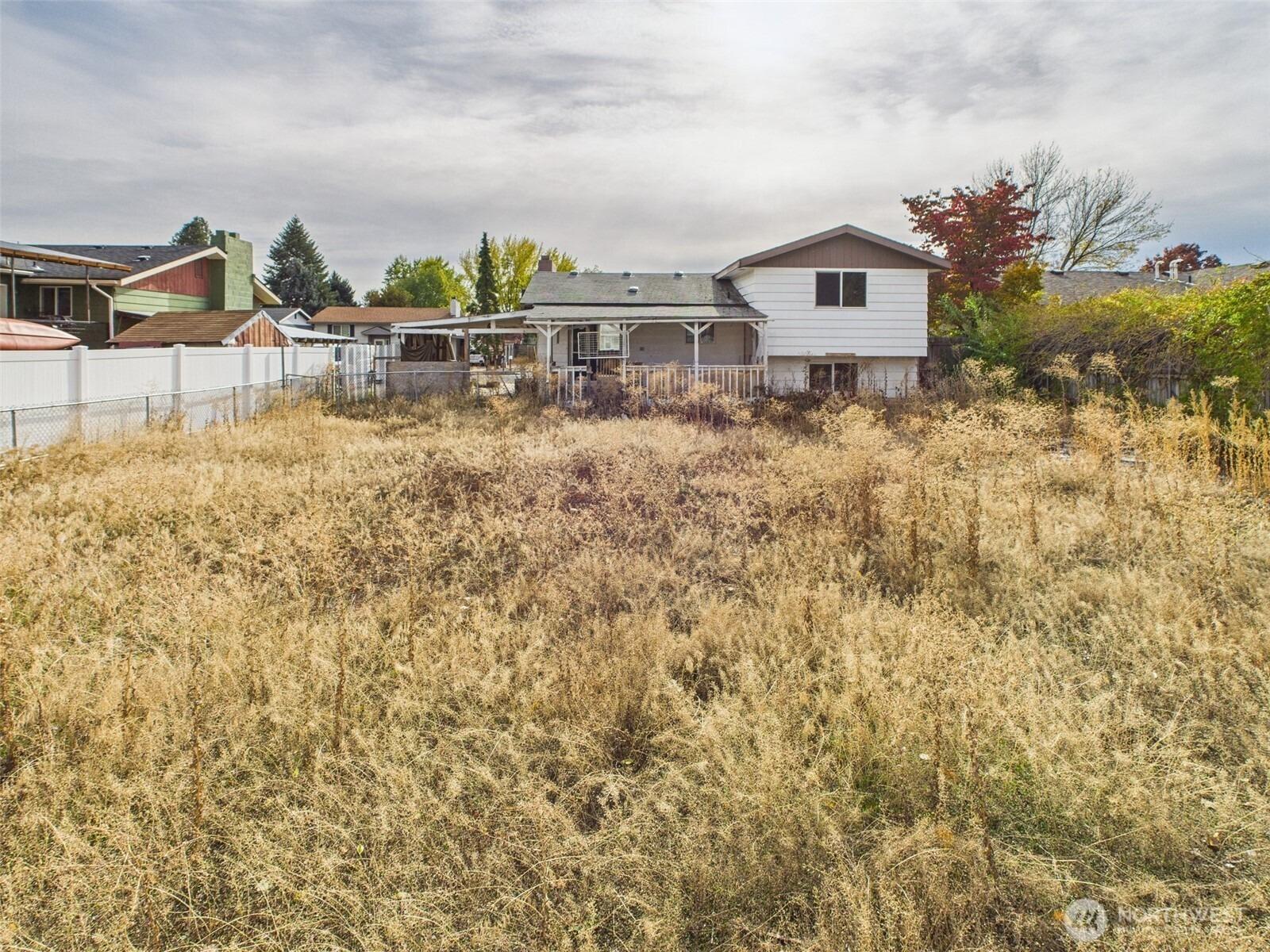 E Carlisle Ave, Spokane, WA 99217