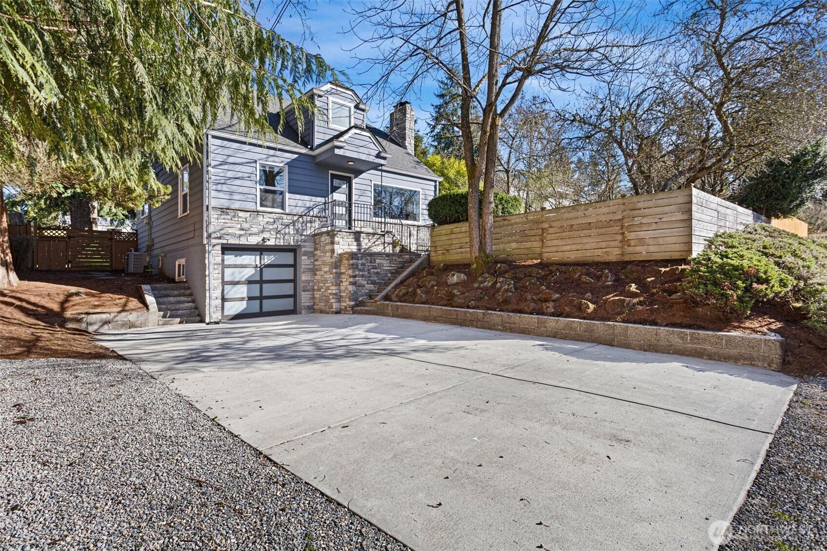 12th Ave Ne, Seattle, WA 98125