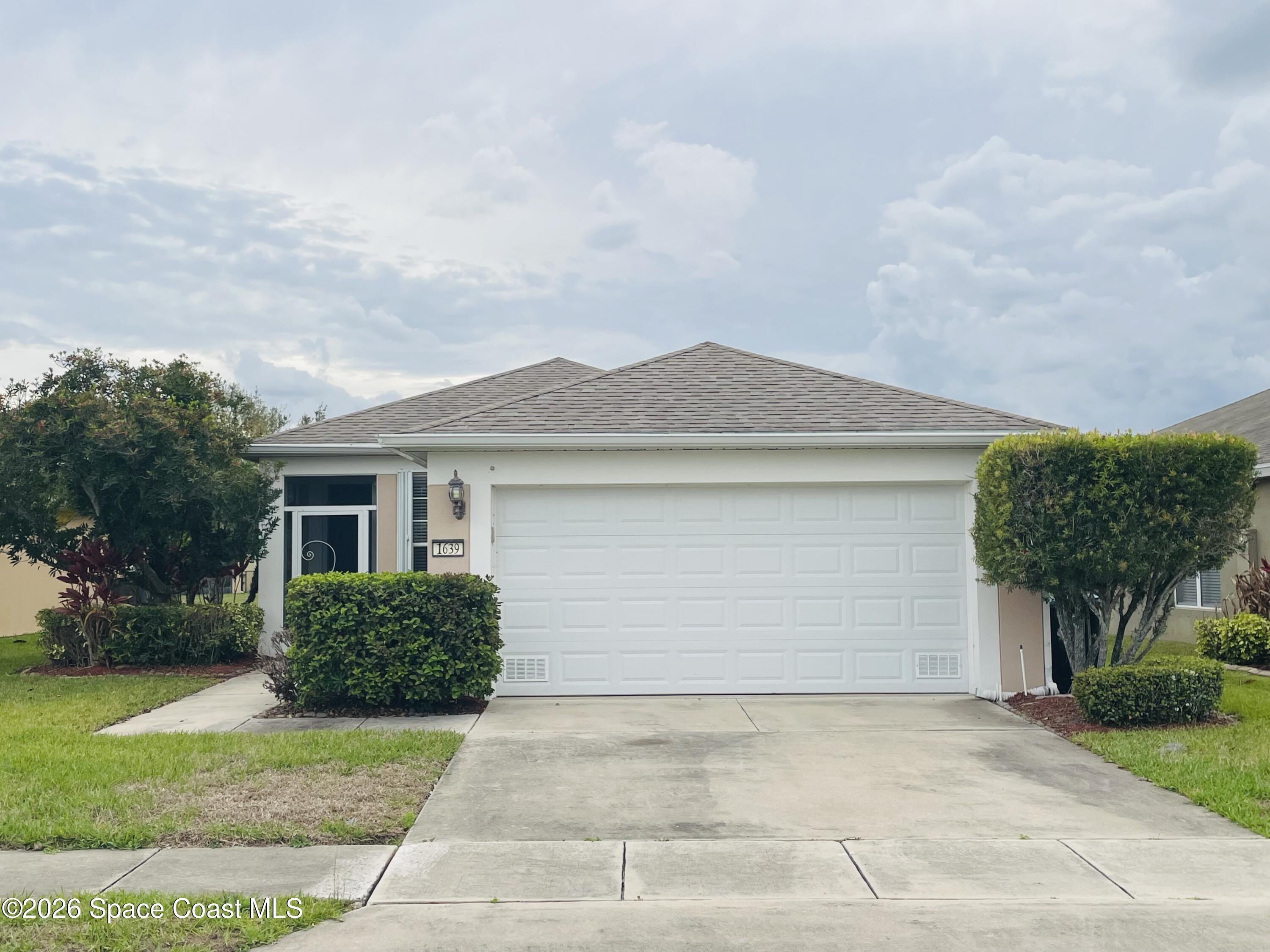 Dittmer Cir Se, Palm Bay, FL 32909