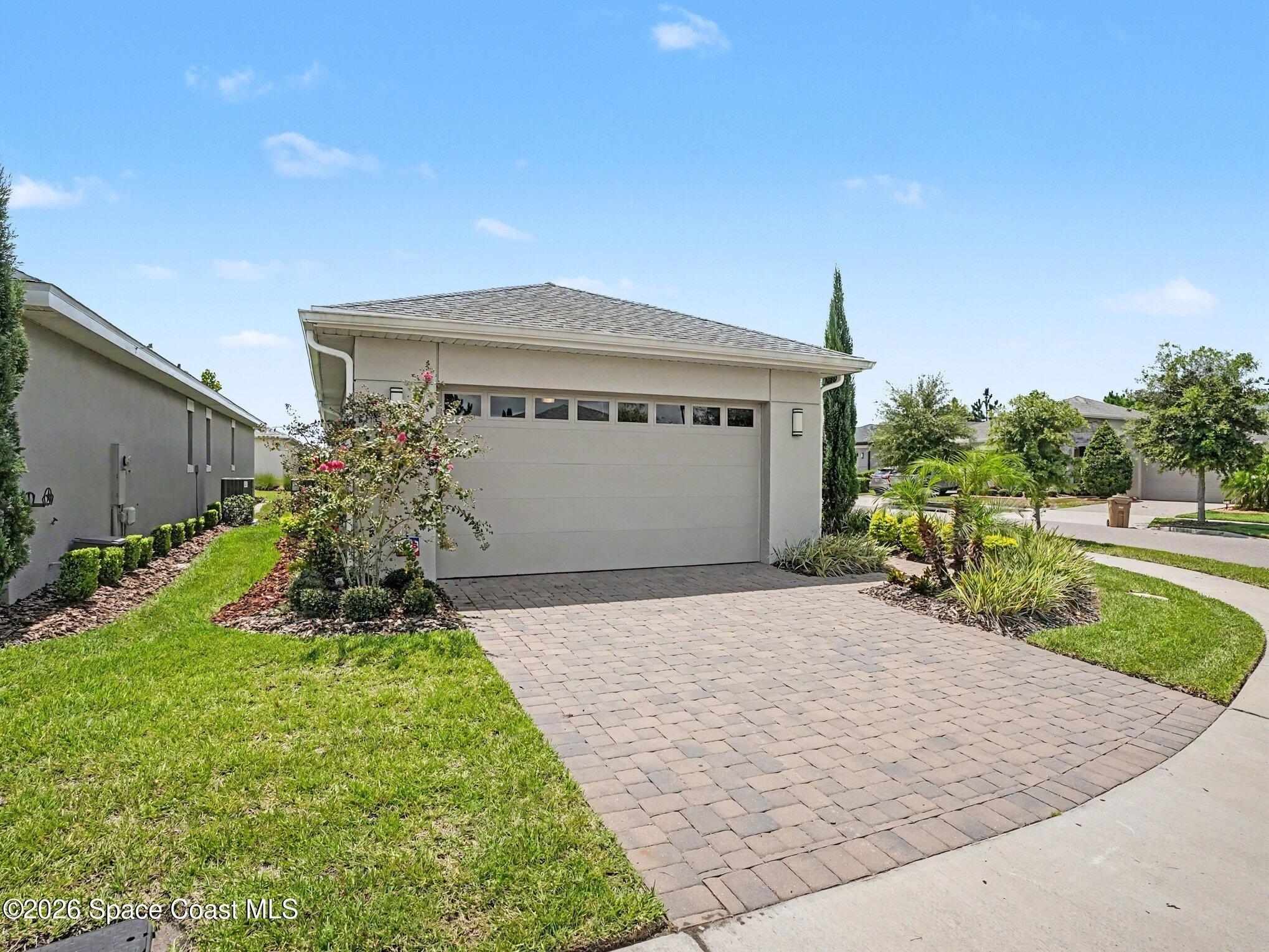Songbird Cir, Harmony, FL 34773