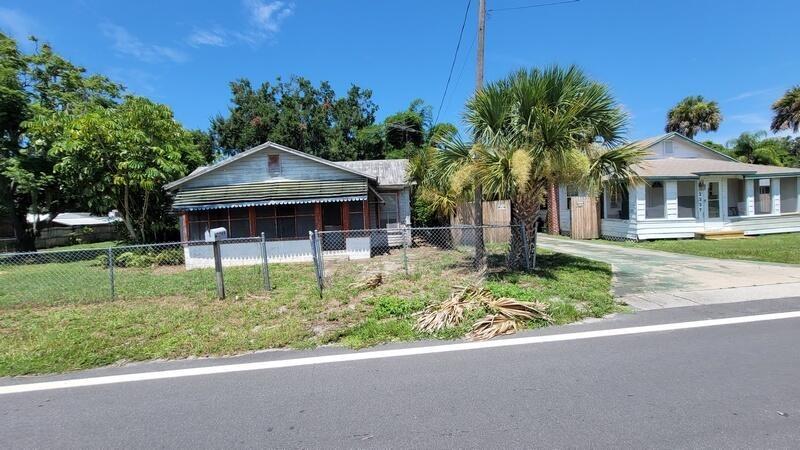 Broadway Ave, Mims, FL 32754