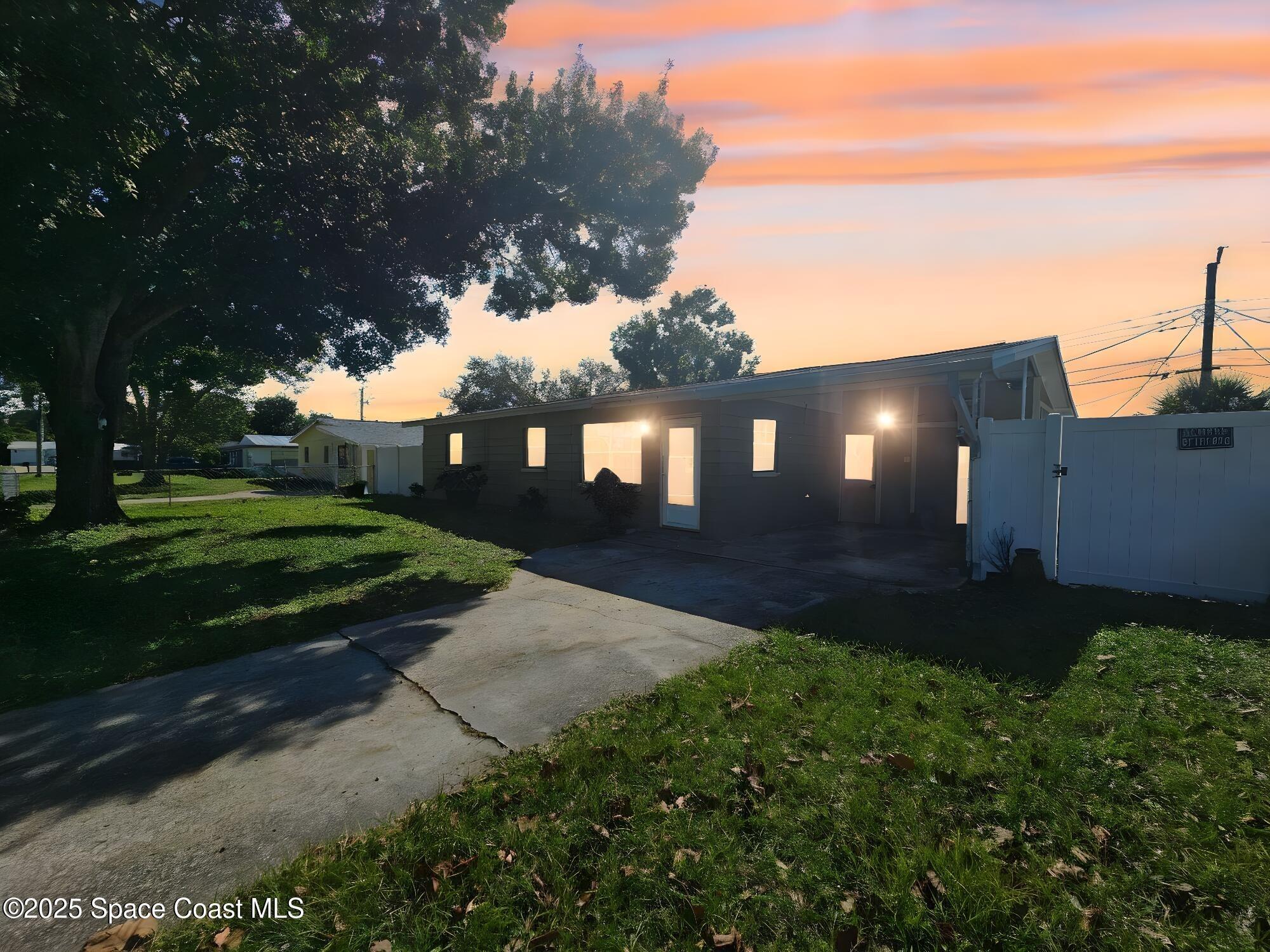 Martin Ln, Melbourne, FL 32904