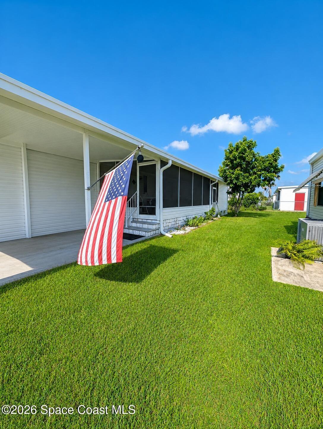 Hyacinth Cir, Sebastian, FL 32976