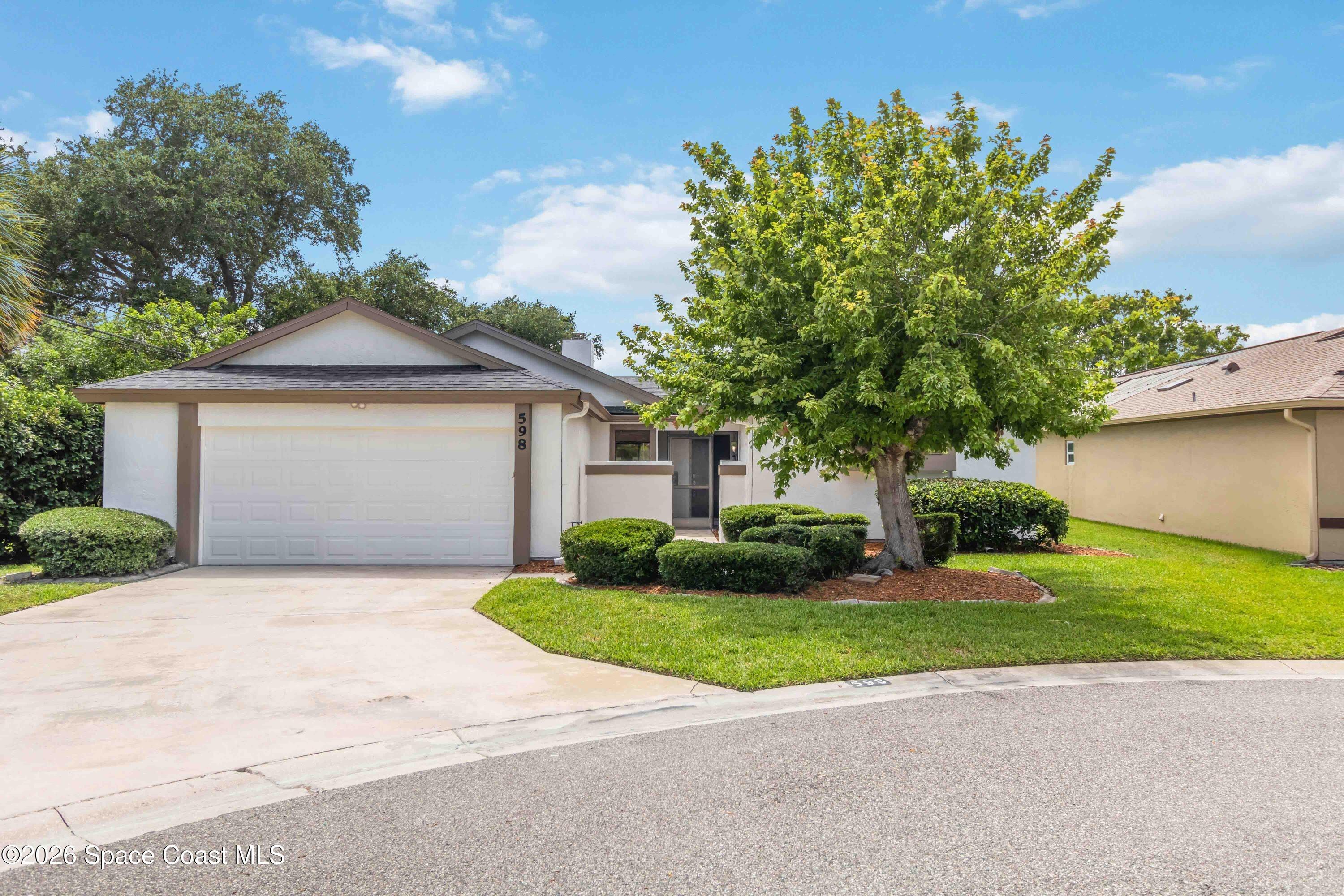 Pine Forest Ct, Melbourne, FL 32940