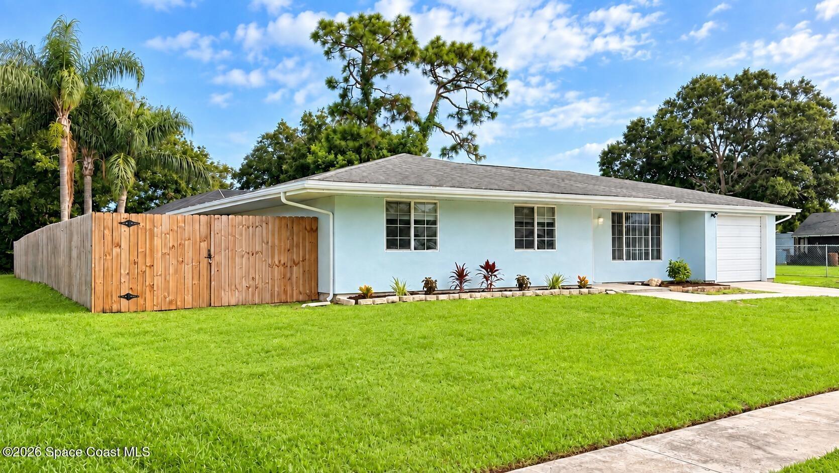 Gatewood Ct Ne, Palm Bay, FL 32905