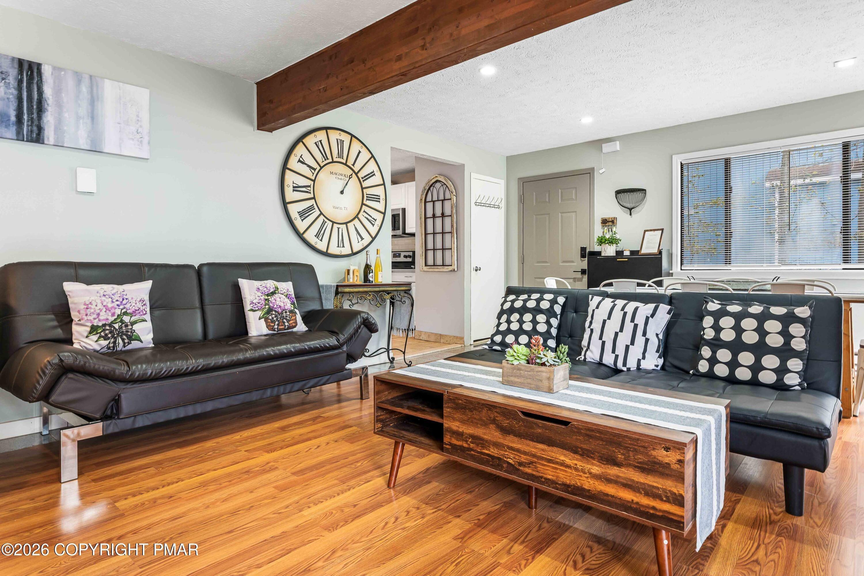 Country Place Dr, Tobyhanna, PA 18466