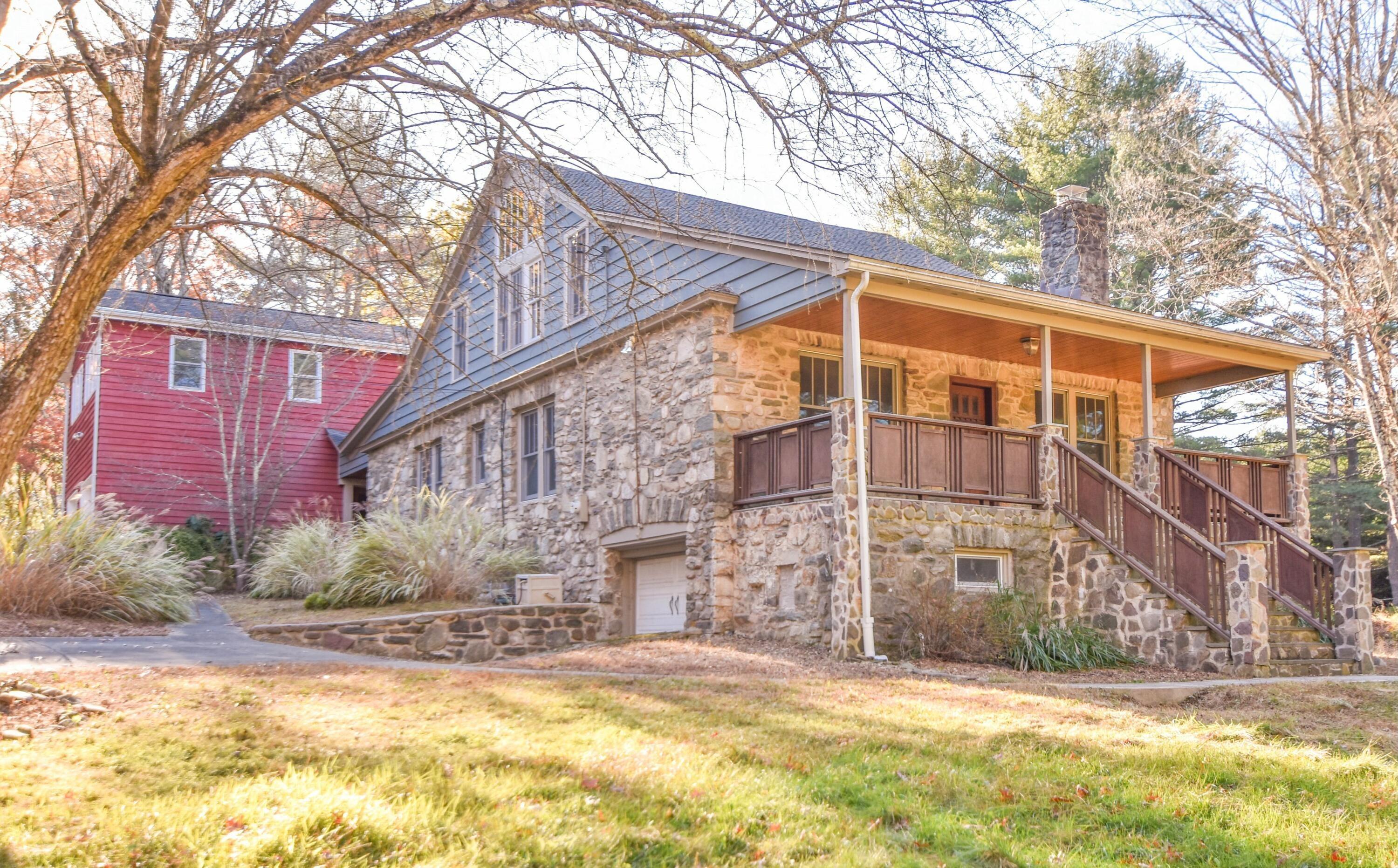 Lavender Ln, Canadensis, PA 18325