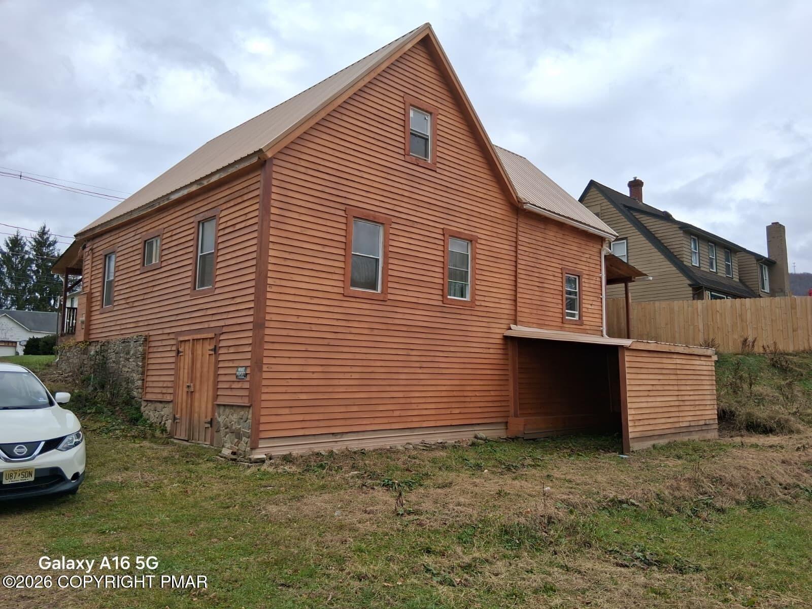 E Main St, Westfield, PA 16950