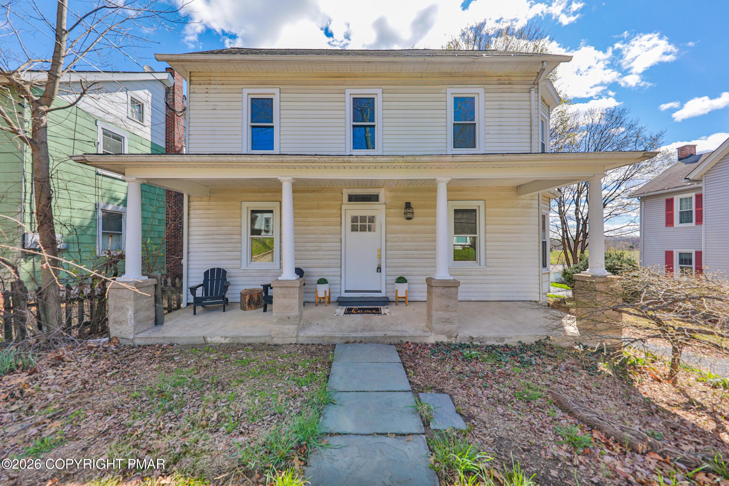 S Delaware Dr, Mount Bethel, PA 18343