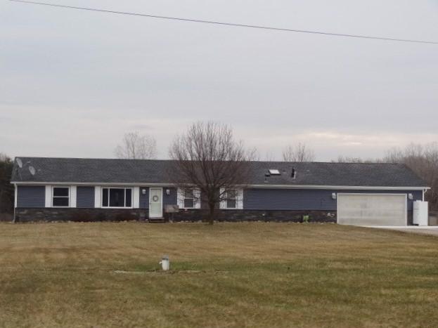 Palms Rd, Wales, MI 48027