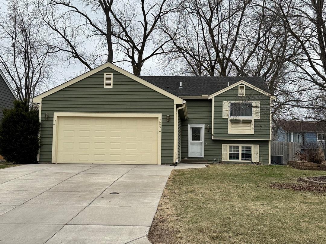 38th St N, Saint Paul, MN 55128