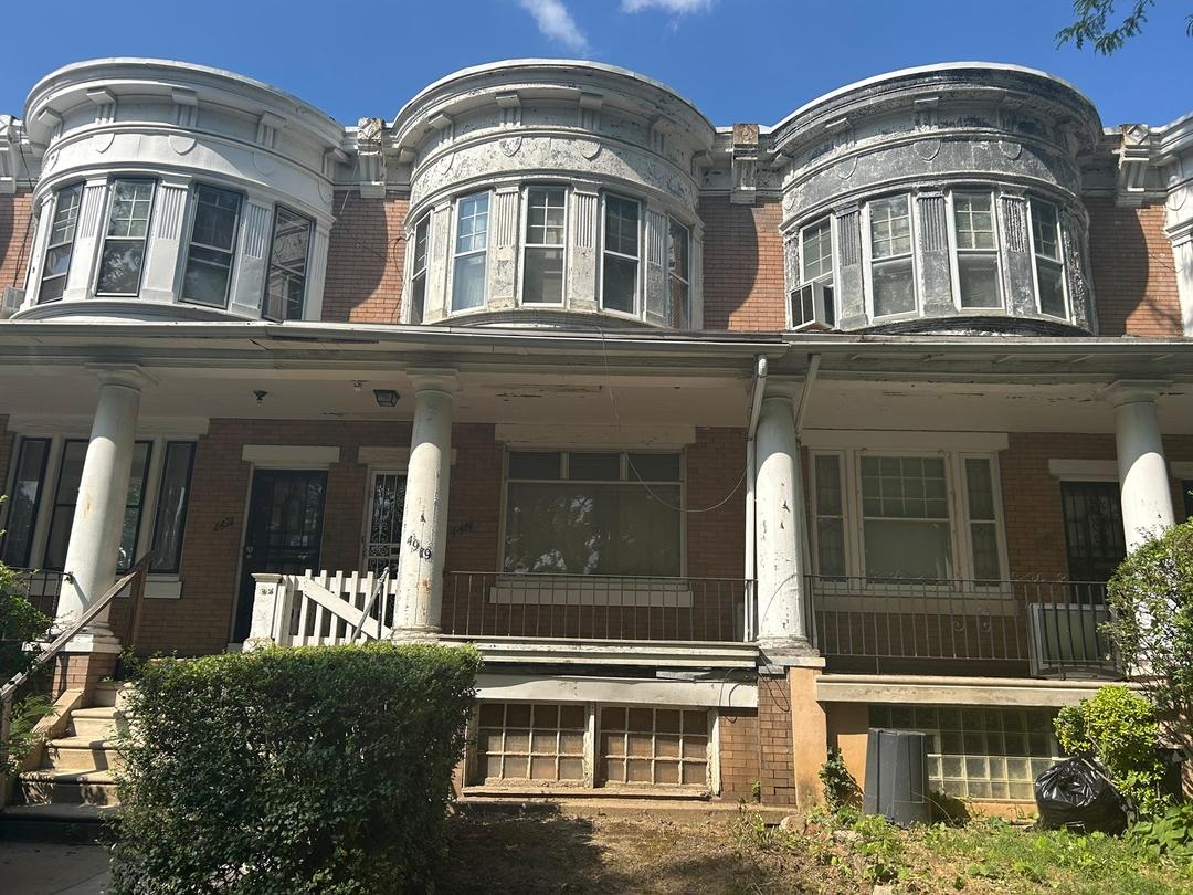 Morris St, Philadelphia, PA 19144