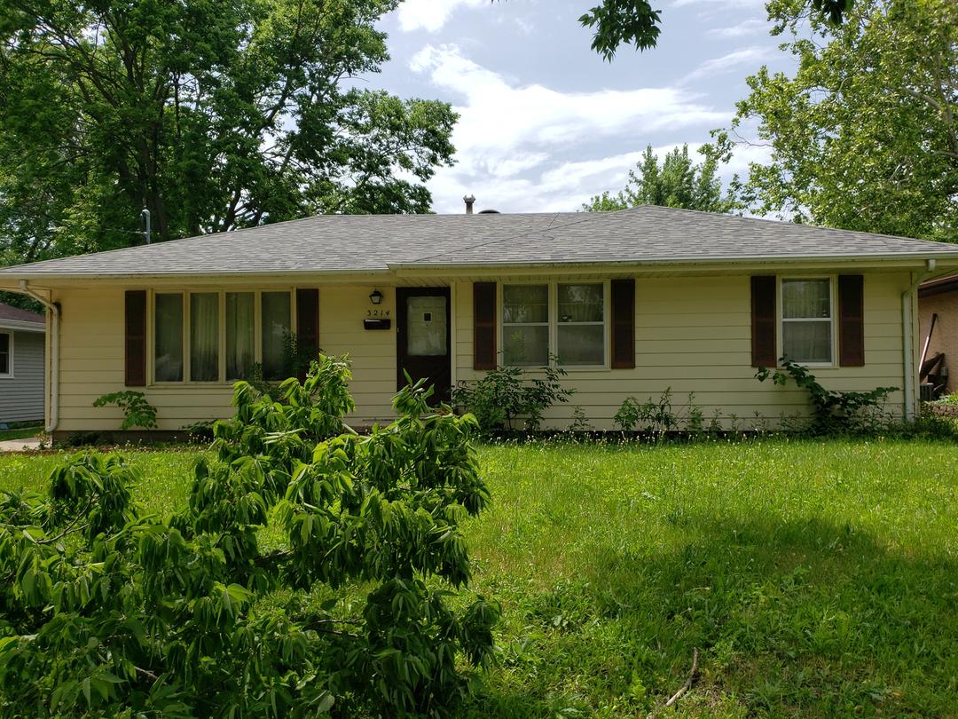 Lindlavista Way, Des Moines, IA 50310