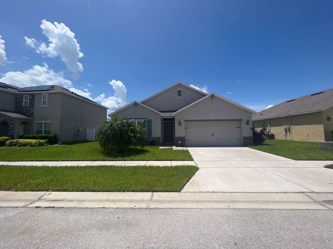 Grey Heron Dr, Winter Haven, FL 33881