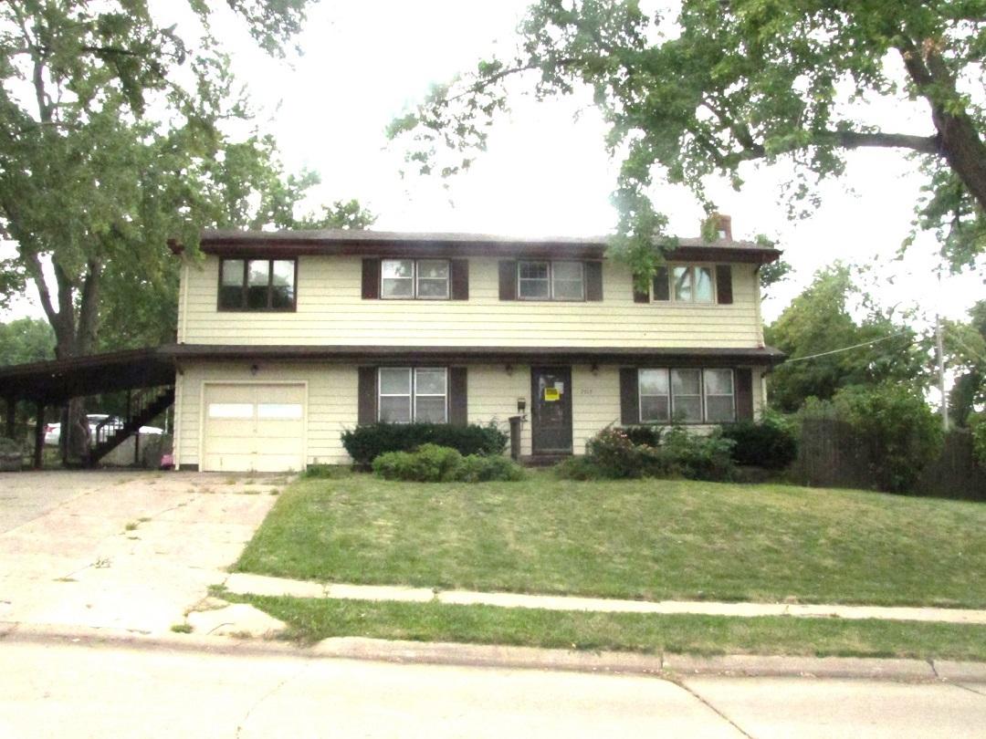 Ontario St, Omaha, NE 68124