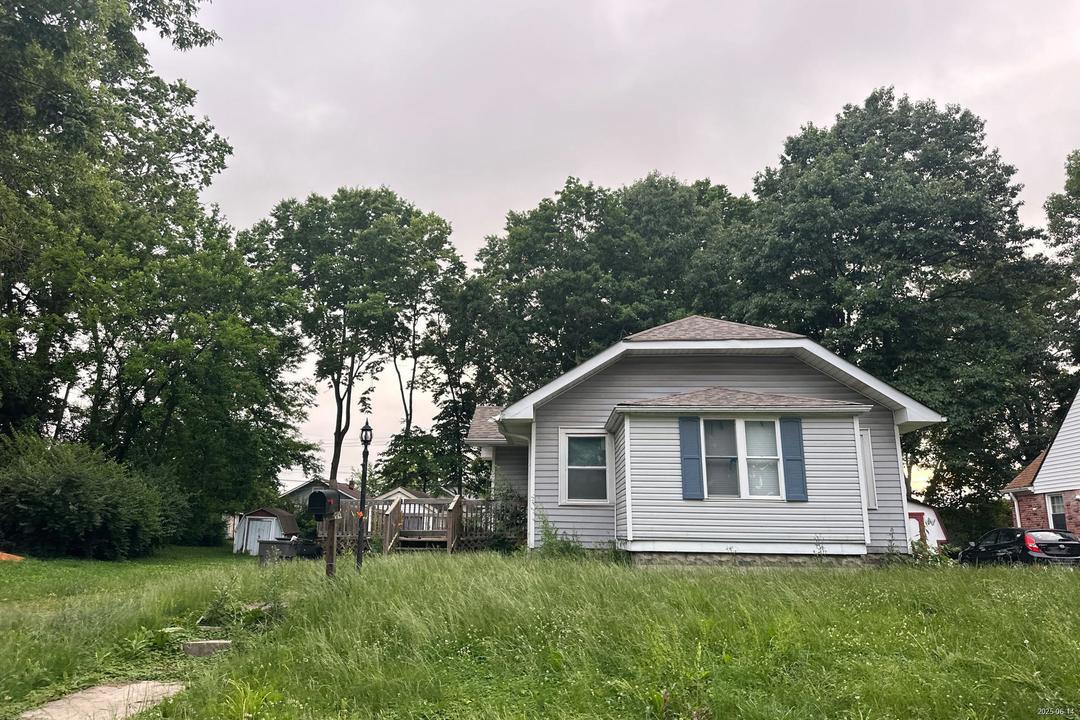 Beech St, Indianapolis, IN 46203