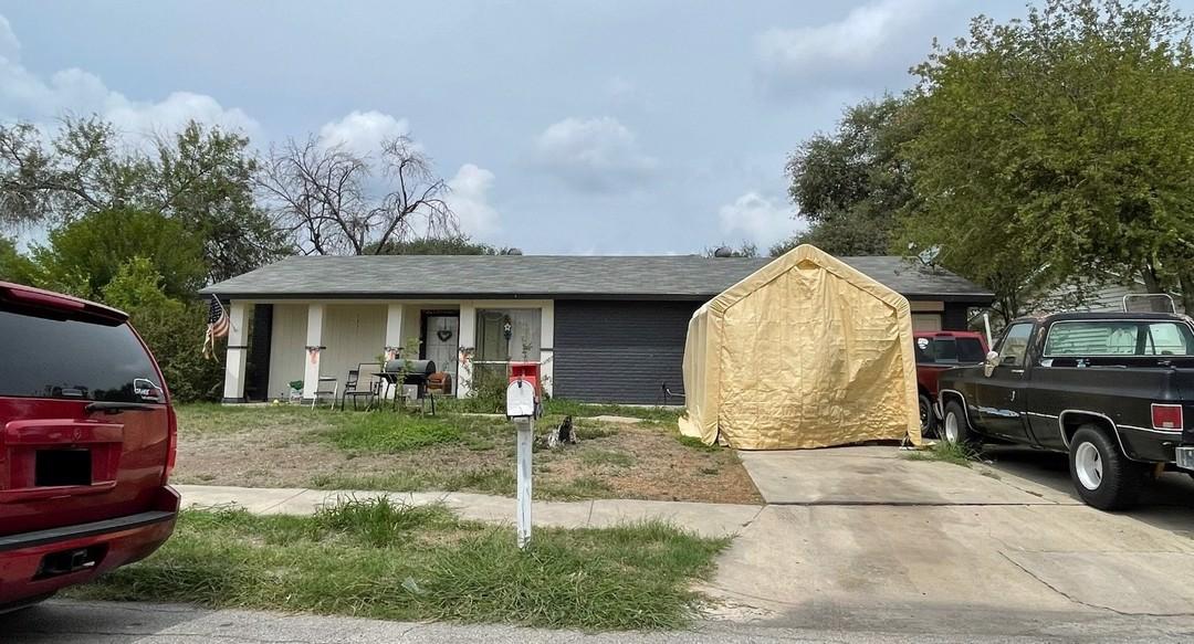 Grassfield Dr, San Antonio, TX 78227