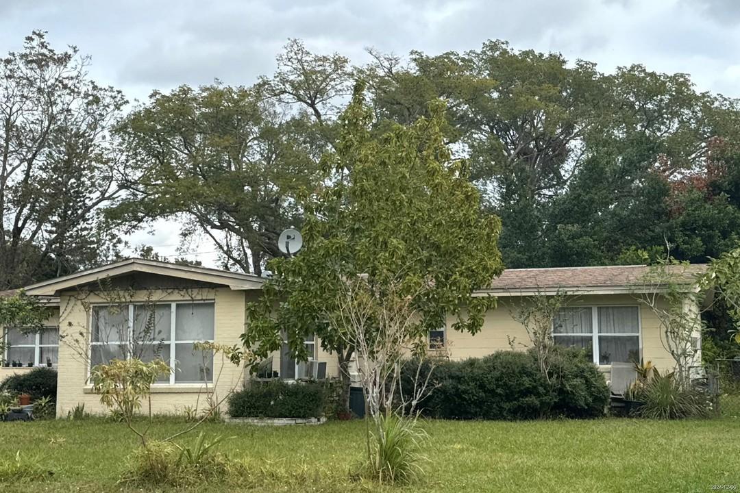 Bream St, Tampa, FL 33617