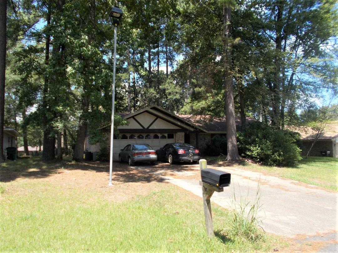 Loriwood Dr, Haughton, LA 71037
